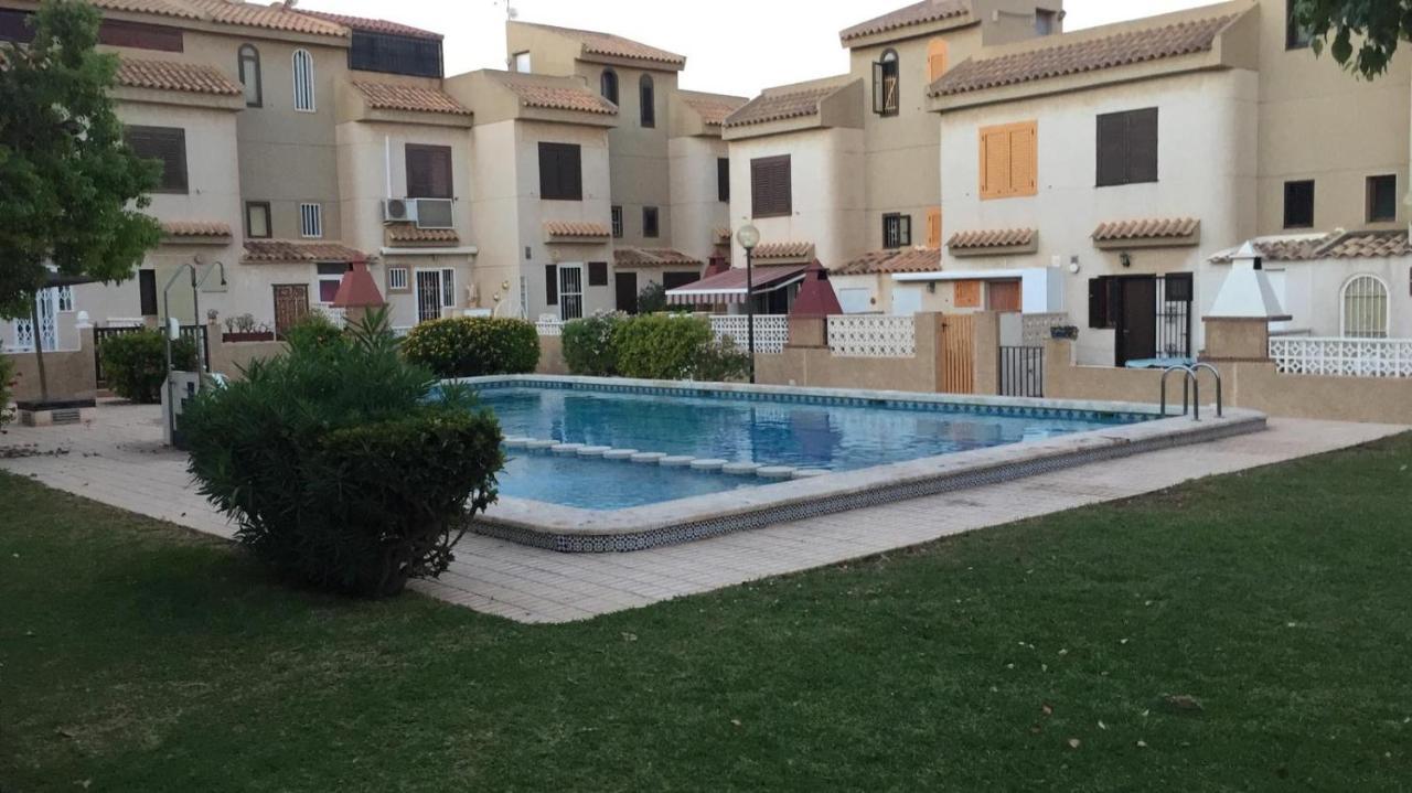 Vila Despertar En Torrevieja Exteriér fotografie