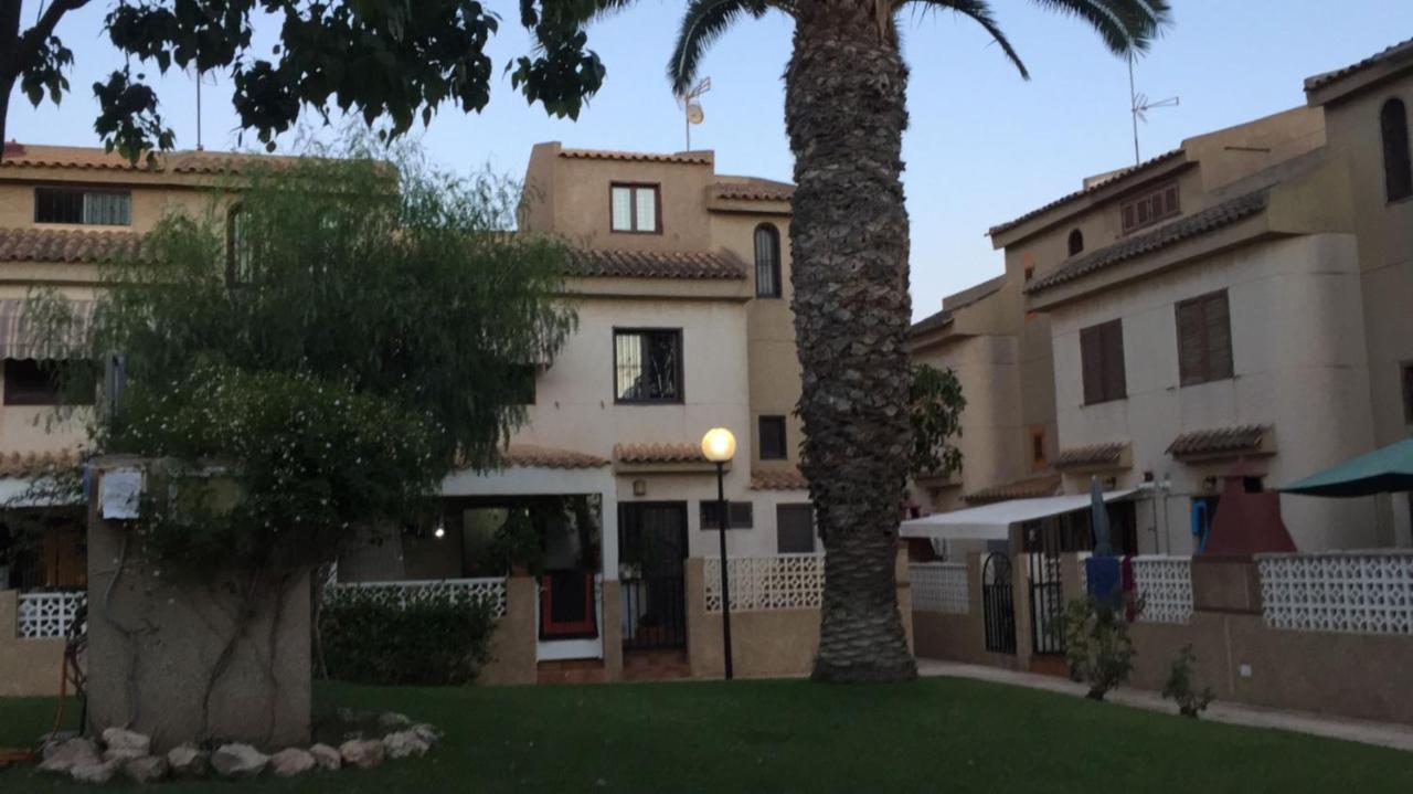 Vila Despertar En Torrevieja Exteriér fotografie